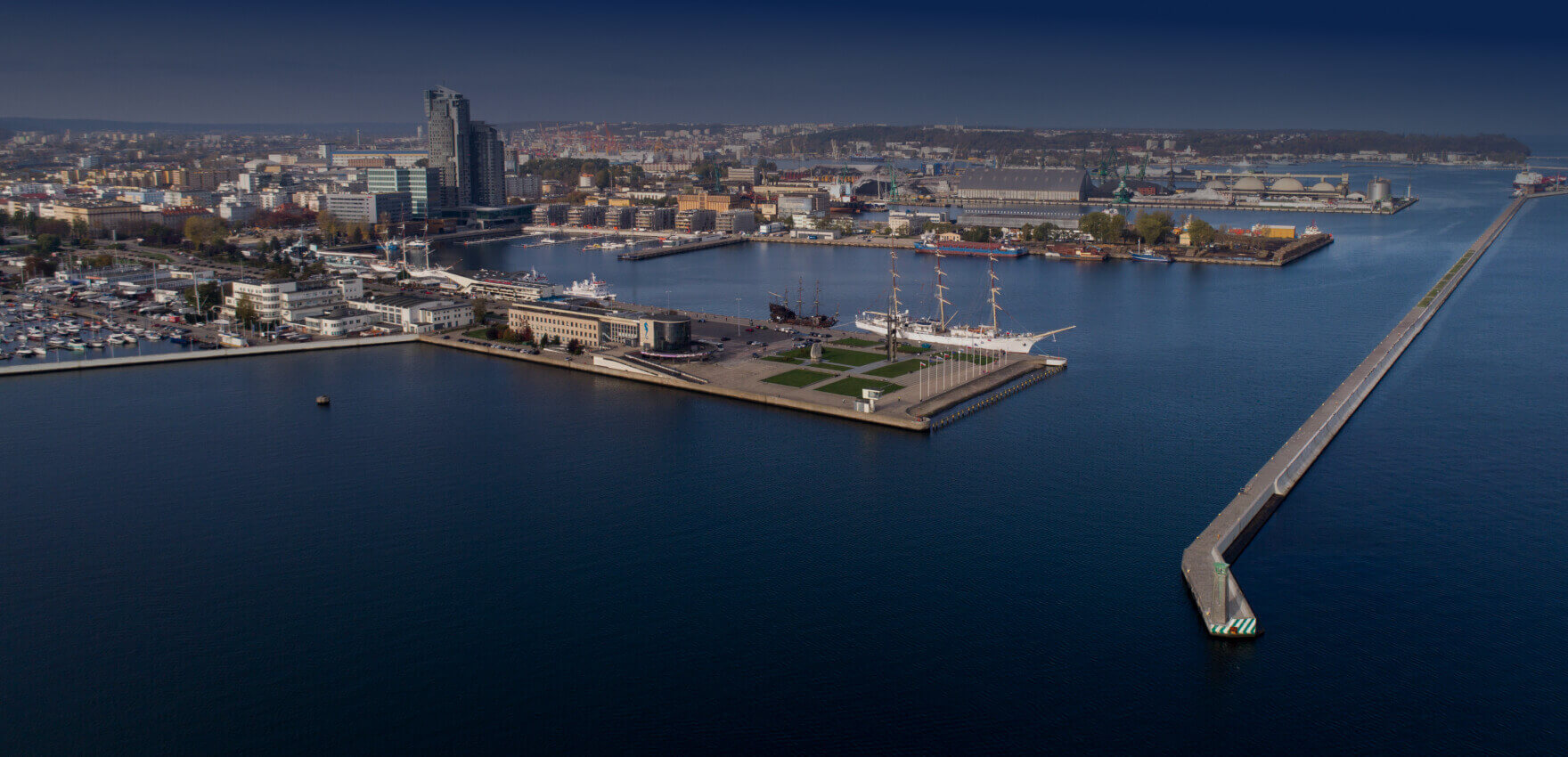 https://www.port.gdynia.pl/en/